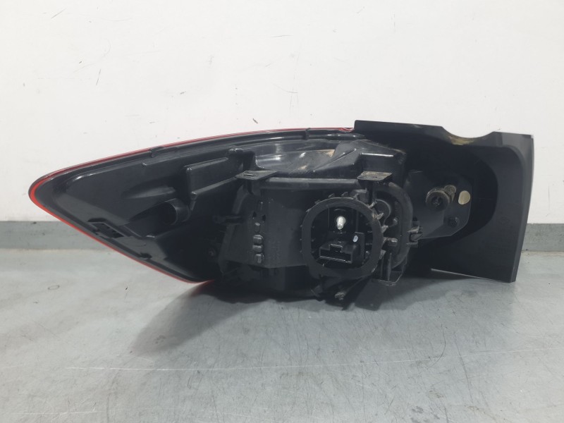 Recambio de piloto trasero derecho para dacia sandero iii 1.0 tce 90 referencia OEM IAM 265503830R  