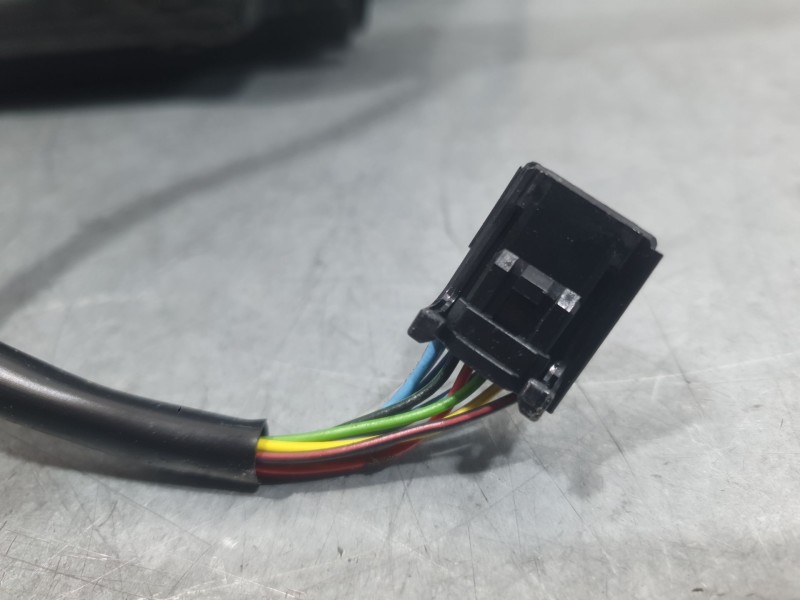 Recambio de retrovisor derecho para dacia sandero iii 1.0 tce 90 referencia OEM IAM 963013940R  