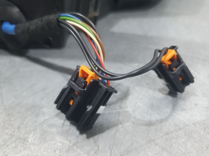 Recambio de retrovisor derecho para opel corsa f (p2jo) 1.2 (68) referencia OEM IAM 983597639V  