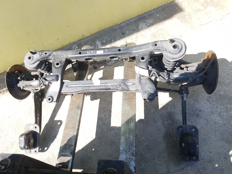 Recambio de puente trasero para mg hs (as23) 1.5 ehs hybrid (csa6463) referencia OEM IAM 10658574 DISCO C/ABS Y 5 TORNILLOS 