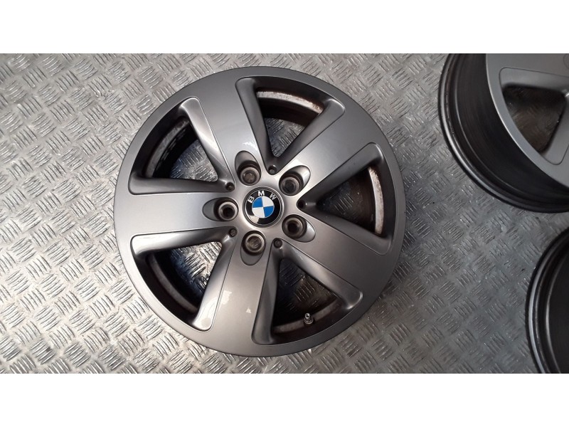 Recambio de juego llantas aluminio para bmw 1 (f40) 116 d referencia OEM IAM 7x16 5 TORN ET47 ROZADAS ALUMINIO