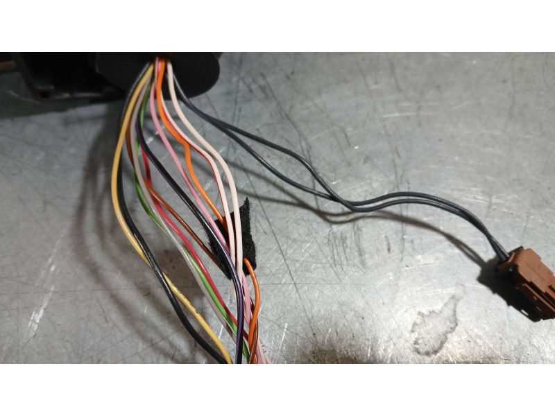 Recambio de retrovisor derecho para peugeot 308 sw ii (lc_, lj_, lr_, lx_, l4_) 1.2 thp 130 referencia OEM IAM 98088637XT ROZADO