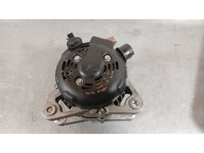 Recambio de alternador para citroën c3 iii (sx) 1.5 bluehdi 100 (sxyhyp, sxyhtu) referencia OEM IAM 9835688980 DENSO CLAVIJA TOC