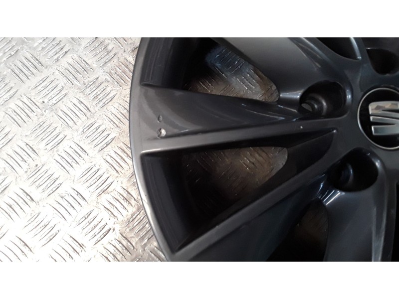 Recambio de llanta aluminio para seat leon st (5f8) 1.5 tsi referencia OEM IAM 6.5X16 5 TORN ET47 ROZADA ALUMINIO