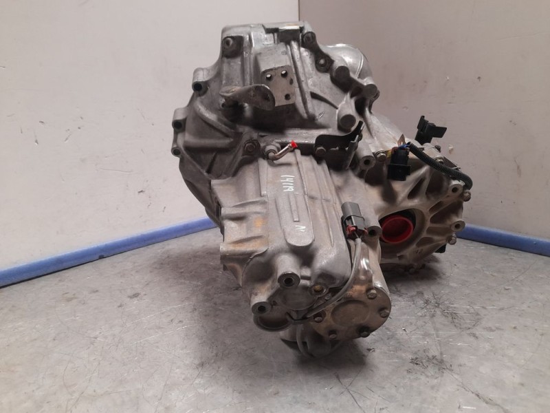 Recambio de caja cambios para nissan almera (n15) lx referencia OEM IAM 320100N912  5VELOCIDADES