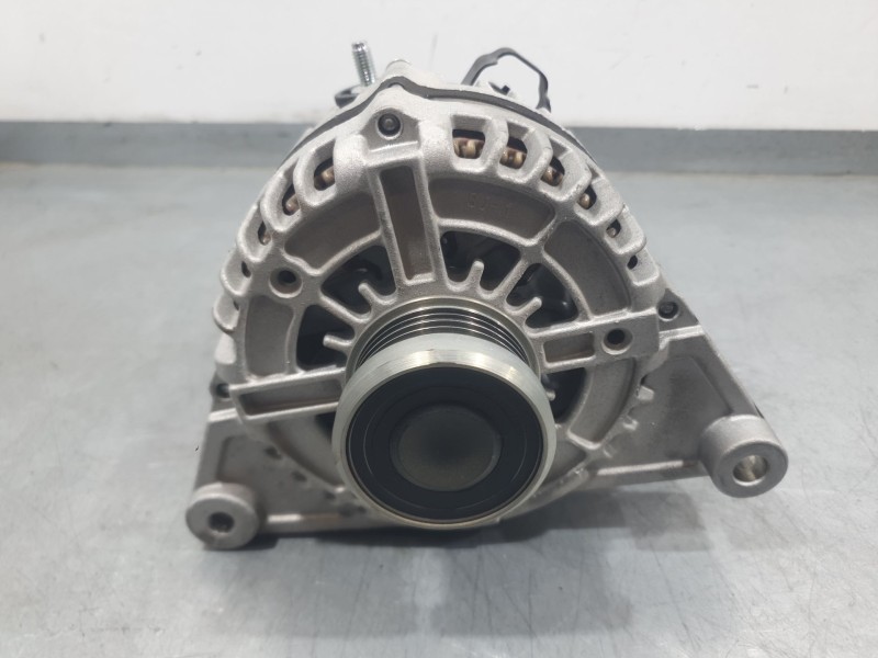 Recambio de alternador para kg mobility korando (c300) 1.5 referencia OEM IAM A17515401  