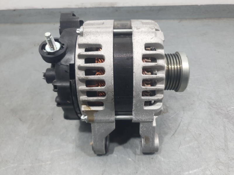Recambio de alternador para kg mobility korando (c300) 1.5 referencia OEM IAM A17515401  