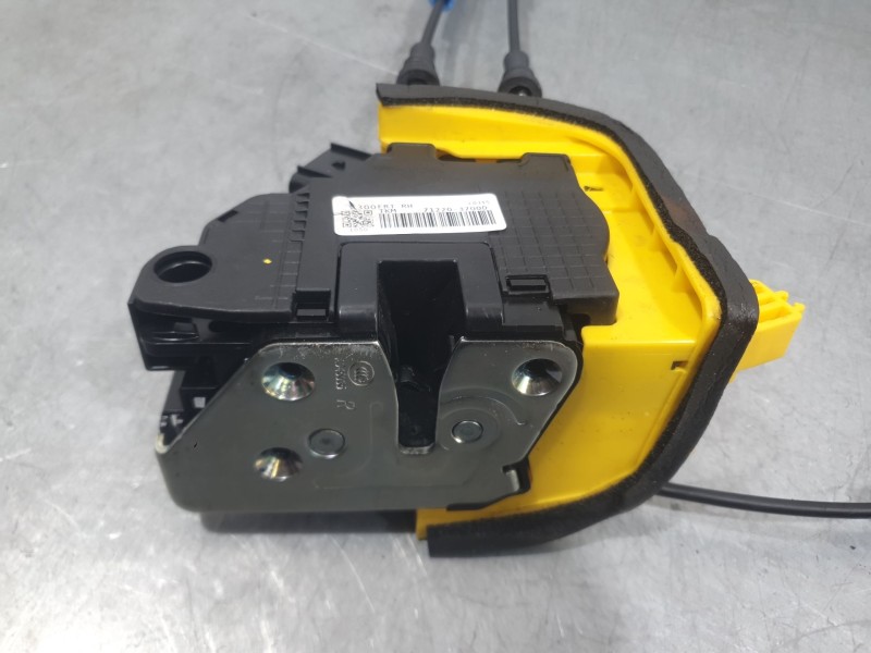 Recambio de cerradura puerta delantera derecha para kg mobility korando (c300) 1.5 referencia OEM IAM 7122037000  