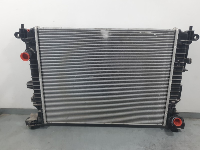 Recambio de radiador agua para kg mobility korando (c300) 1.5 referencia OEM IAM 2131037301  