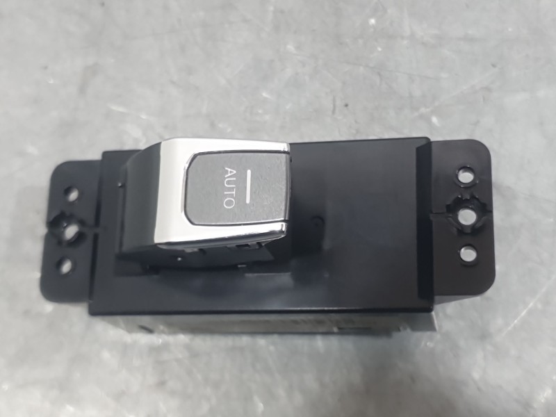 Recambio de mando elevalunas delantero derecho para kg mobility korando (c300) 1.5 referencia OEM IAM 8585037200  