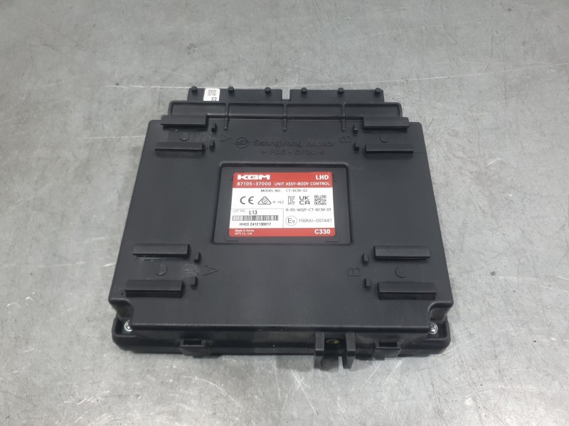 Recambio de modulo electronico para kg mobility korando (c300) 1.5 referencia OEM IAM 8710537000  