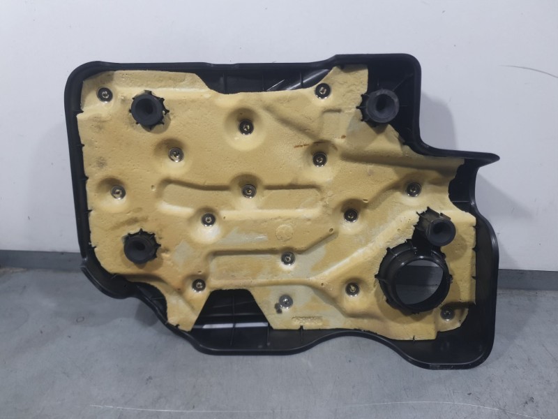 Recambio de tapa motor para kg mobility korando (c300) 1.5 referencia OEM IAM A1750101014  