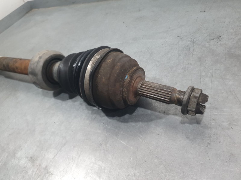 Recambio de transmision delantera derecha para renault megane i classic (la0/1_) 1.6 e (la0f, la0s) referencia OEM IAM 770146937