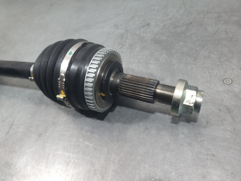 Recambio de transmision delantera izquierda para kg mobility korando (c300) 1.5 referencia OEM IAM 4130037100  