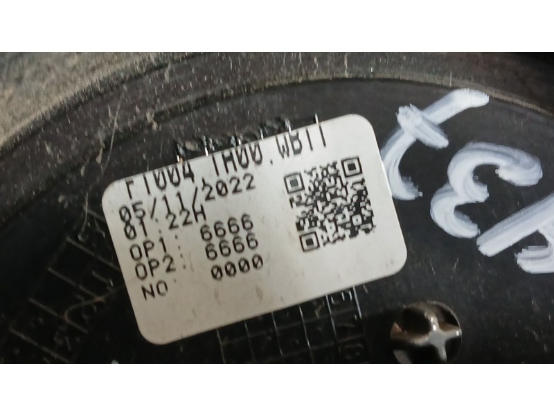 Recambio de rejilla delantera para fiat 500 (312_) 1.0 mild hybrid (312.ayd1b) referencia OEM IAM 735637413  