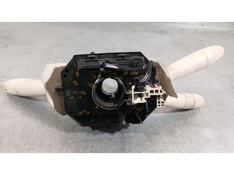 Recambio de mando luces y limpia para fiat 500 (312_) 1.0 mild hybrid (312.ayd1b) referencia OEM IAM 7357820450  