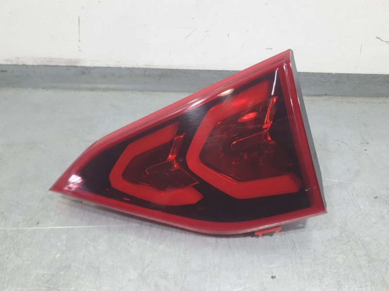 Recambio de piloto trasero derecho interior para kg mobility korando (c300) 1.5 referencia OEM IAM 8360337001  