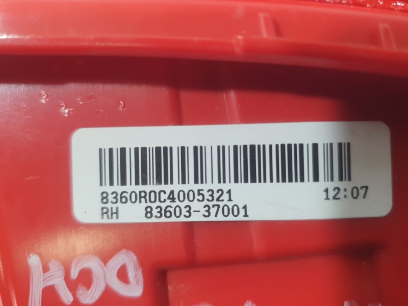 Recambio de piloto trasero derecho interior para kg mobility korando (c300) 1.5 referencia OEM IAM 8360337001  