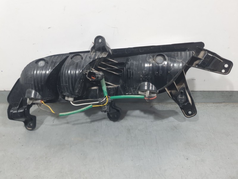 Recambio de piloto trasero derecho paragolpes para kg mobility korando (c300) 1.5 referencia OEM IAM 8390237101  