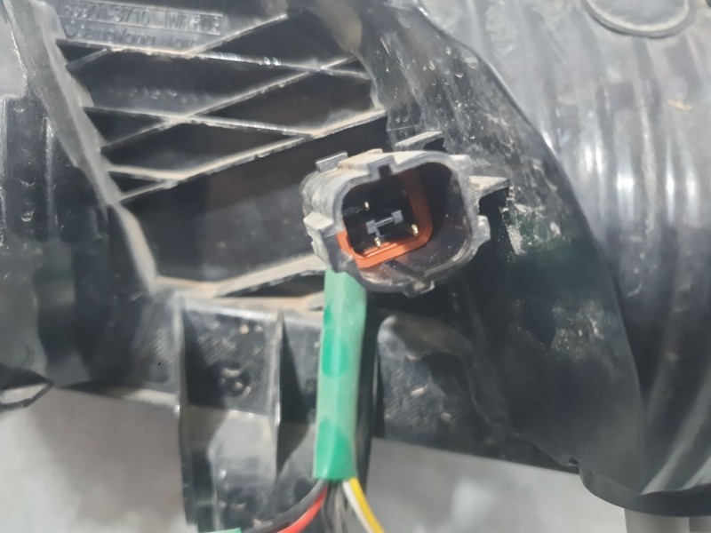 Recambio de piloto trasero izquierdo paragolpes para kg mobility korando (c300) 1.5 referencia OEM IAM 8390137101  