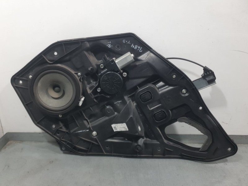Recambio de elevalunas trasero derecho para mazda 2 lim. (de) 1.4 crtd active (5-ptas.) (50kw) referencia OEM IAM D6517297XC 2 P