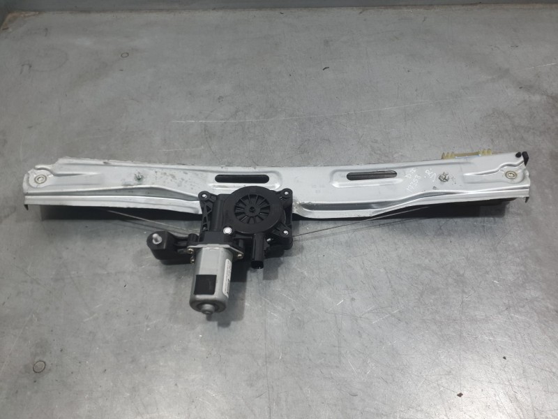 Recambio de elevalunas delantero izquierdo para fiat tipo hatchback (356_, 357_) 1.3 d (356hxh1a) referencia OEM IAM 521304360  