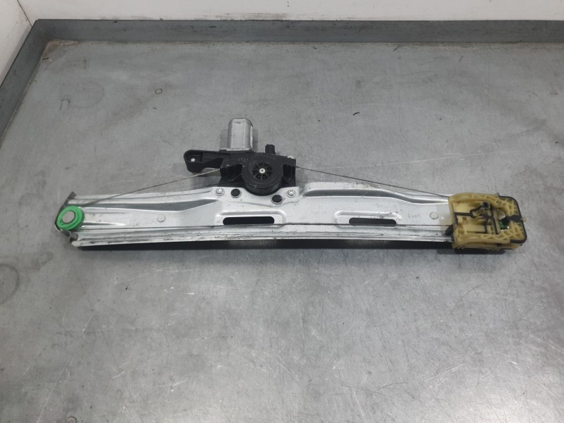 Recambio de elevalunas delantero izquierdo para fiat tipo hatchback (356_, 357_) 1.3 d (356hxh1a) referencia OEM IAM 521304360  