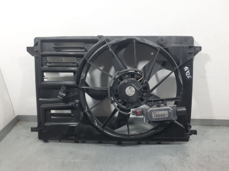 Recambio de electroventilador para volvo v40 hatchback (525) d3 referencia OEM IAM 31319166  