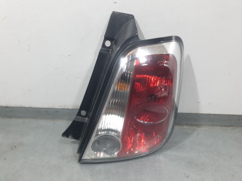 Recambio de piloto trasero derecho para fiat nuova 500 (150) s referencia OEM IAM 51934476  