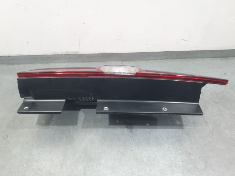 Recambio de piloto trasero izquierdo para fiat doblo cargo (263_) 1.4 natural power referencia OEM IAM 518106740 02038099900010 