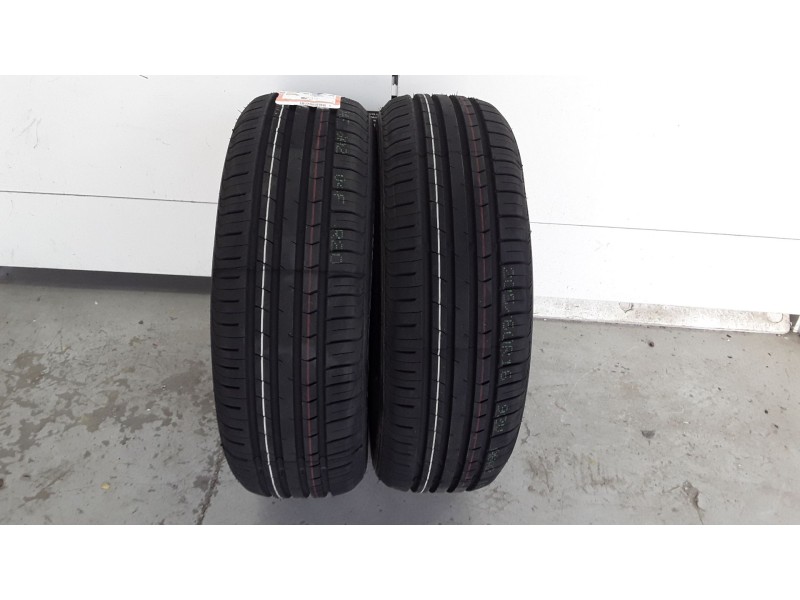 Recambio de neumatico pareja para neumaticos nuevos - referencia OEM IAM 205601692V TRACMAX 205/60/16/92V