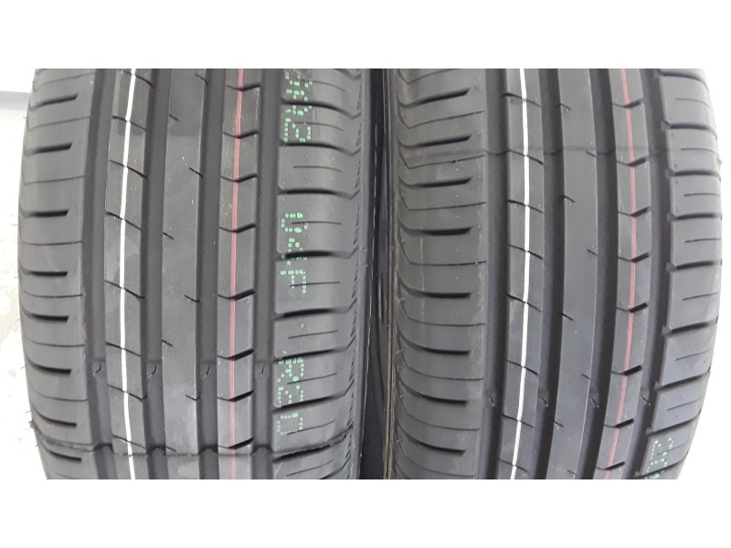 Recambio de neumatico pareja para neumaticos nuevos - referencia OEM IAM 205601692V TRACMAX 205/60/16/92V