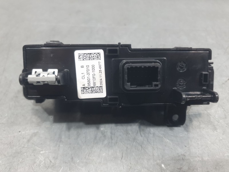 Recambio de mando multifuncion para kg mobility korando (c300) 1.5 referencia OEM IAM 8580137010  