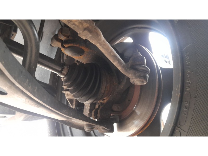 Recambio de mangueta delantera derecha para citroën c3 iii (sx) 1.5 bluehdi 100 (sxyhyp, sxyhtu) referencia OEM IAM 1607557580  