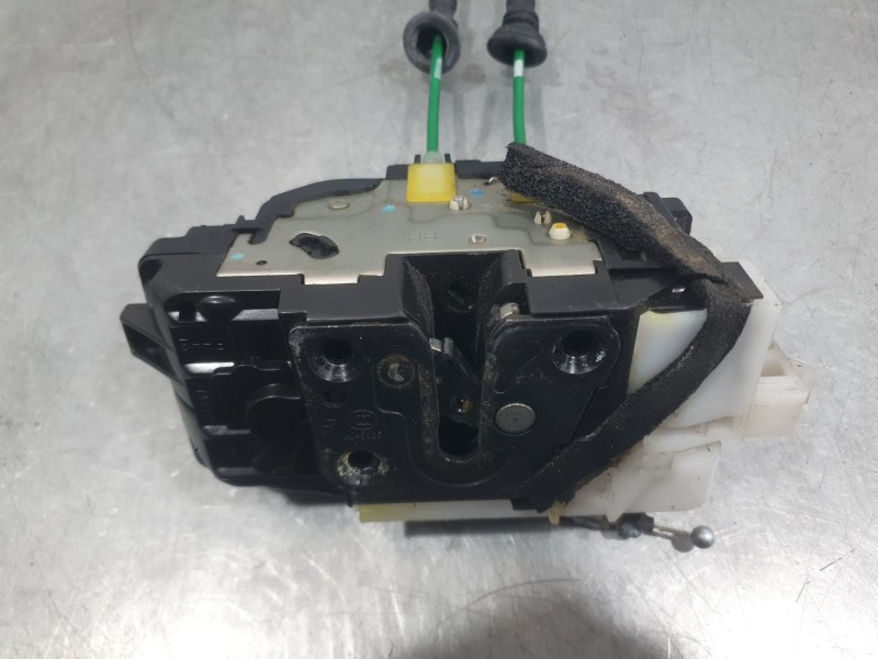 Recambio de cerradura puerta delantera derecha para hyundai i30 (fd) 1.6 crdi referencia OEM IAM 813202L030  