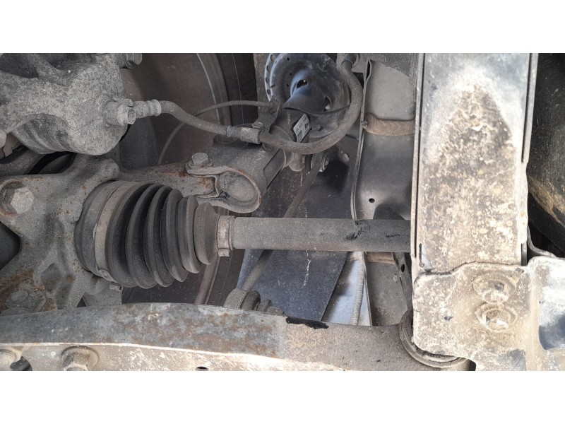 Recambio de transmision delantera derecha para ssangyong tivoli 1.5 referencia OEM IAM 4132035500  