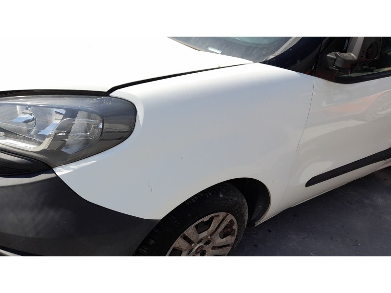 Recambio de aleta delantera izquierda para fiat doblo cargo (263_) 1.3 d multijet (263wxu1a) referencia OEM IAM 51822255  