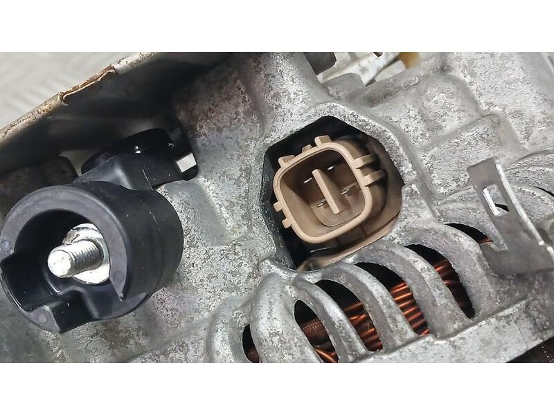 Recambio de alternador para honda civic berlina 5 (fk) 1.8 executive referencia OEM IAM A2TC1391ZE MITSUBISHI AHGA67