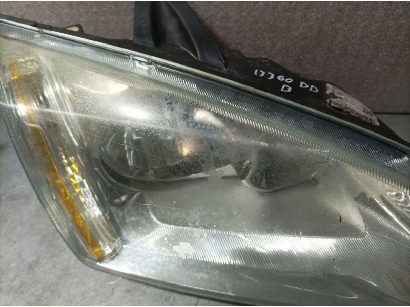 Recambio de faro derecho para ford focus berlina (cap) trend referencia OEM IAM   PULIR SIN REF
