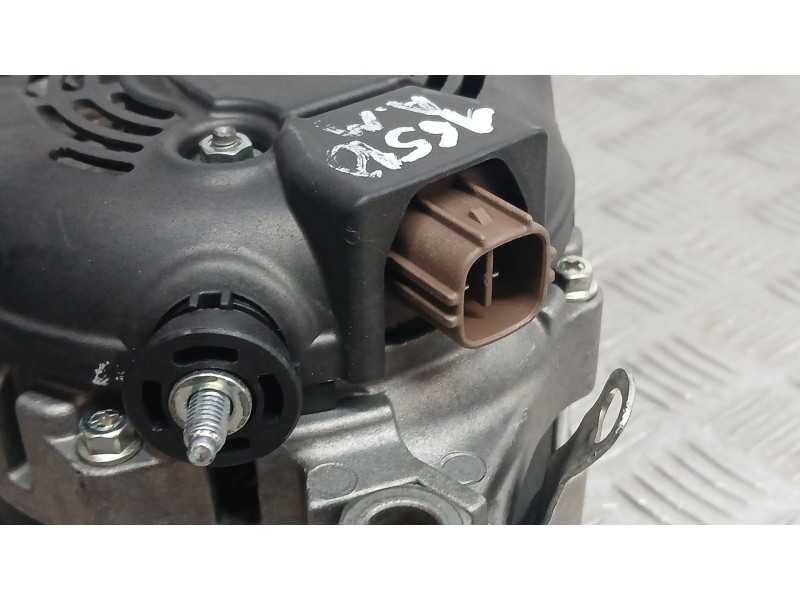 Recambio de alternador para lexus is ii (_e2_) 250 (gse20) referencia OEM IAM 270603105284 DENSO 9664219204
