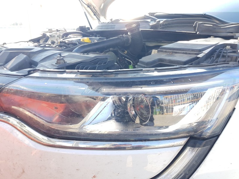 Recambio de faro izquierdo para renault talisman (lp_) 1.6 dci 130 referencia OEM IAM 260604601R  