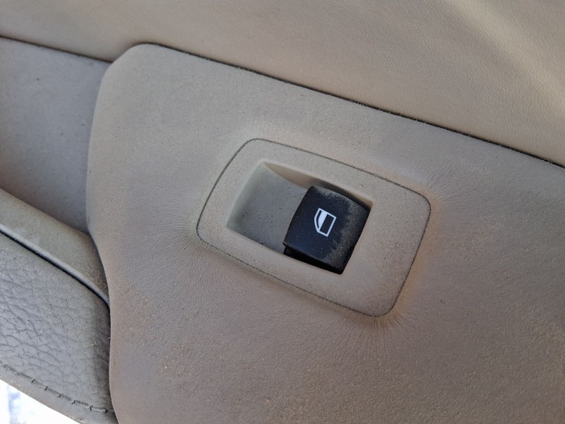 Recambio de mando elevalunas trasero derecho para bmw x5 (e70) xdrive 40 d referencia OEM IAM 61316945876  