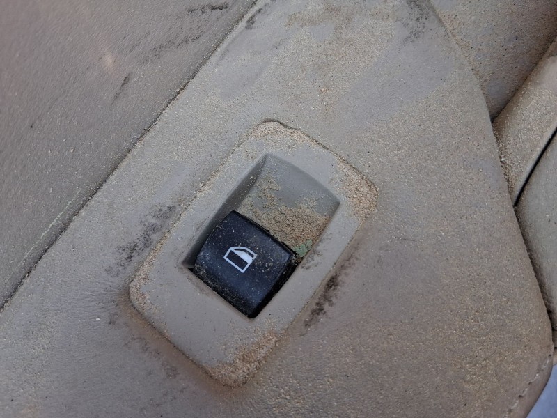 Recambio de mando elevalunas trasero izquierdo para bmw x5 (e70) xdrive 40 d referencia OEM IAM 61316945876  