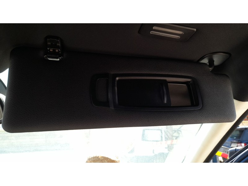 Recambio de parasol derecho para bmw x5 (e70) xdrive 40 d referencia OEM IAM 51168037380  