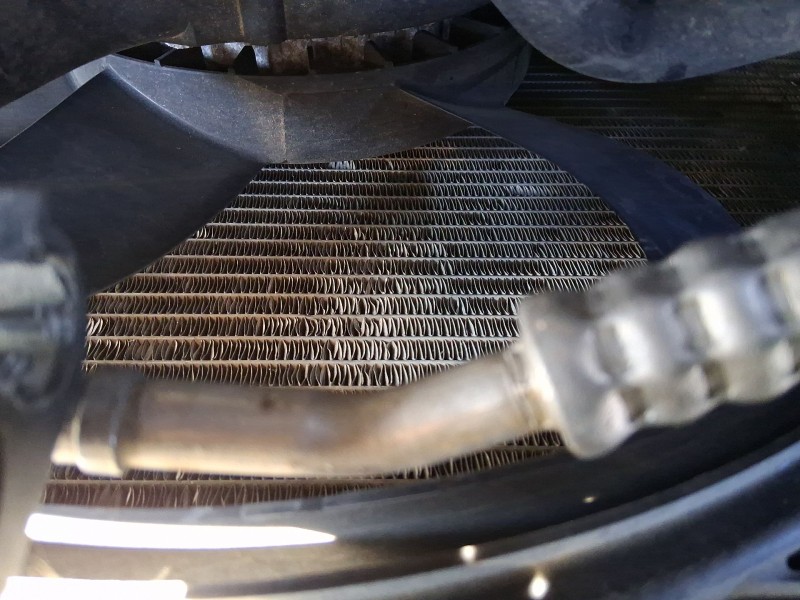 Recambio de radiador agua para bmw x5 (e70) xdrive 40 d referencia OEM IAM 17117533472  