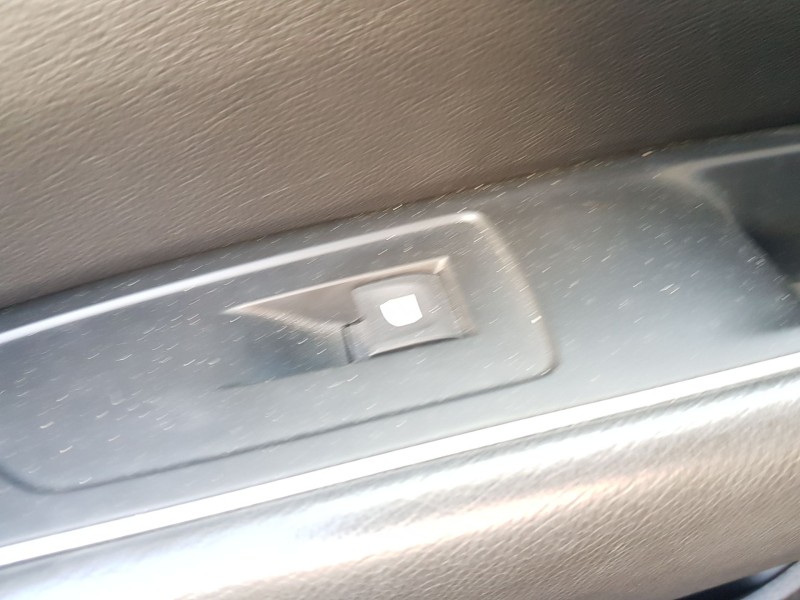 Recambio de mando elevalunas delantero derecho para renault talisman (lp_) 1.6 dci 130 referencia OEM IAM 254214896R  