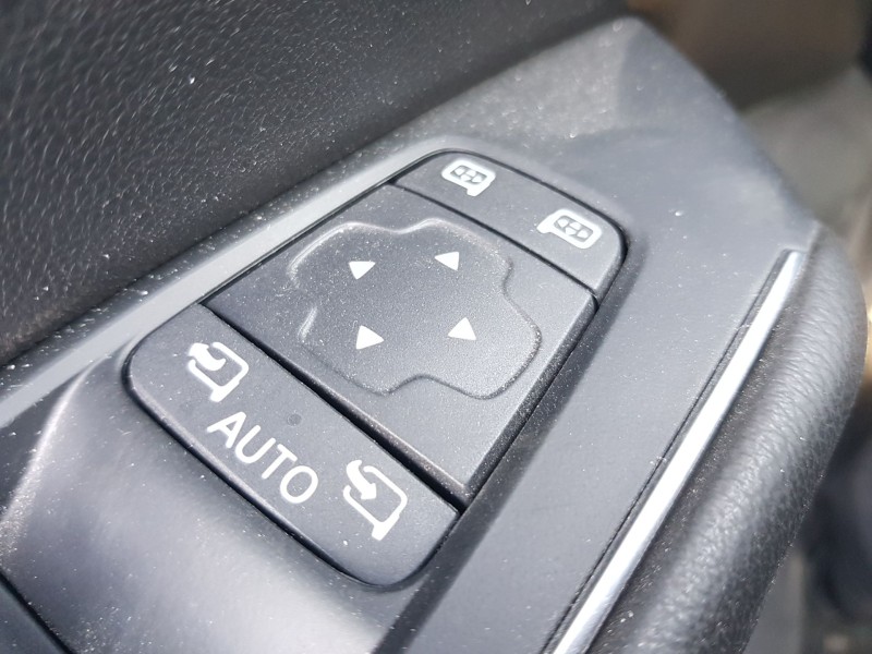 Recambio de mando elevalunas delantero izquierdo para renault talisman (lp_) 1.6 dci 130 referencia OEM IAM 254012952R C/MANDO R