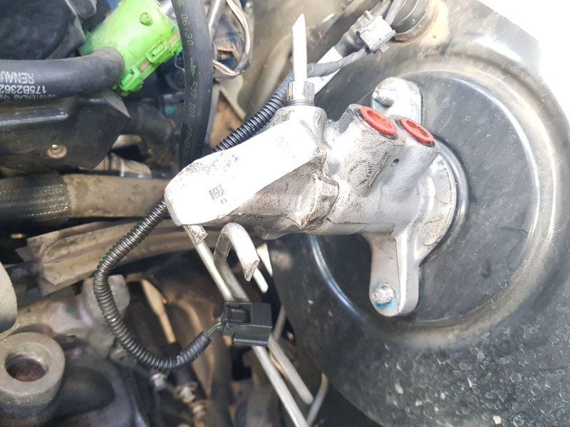 Recambio de bomba freno para renault talisman (lp_) 1.6 dci 130 referencia OEM IAM 460117706R  