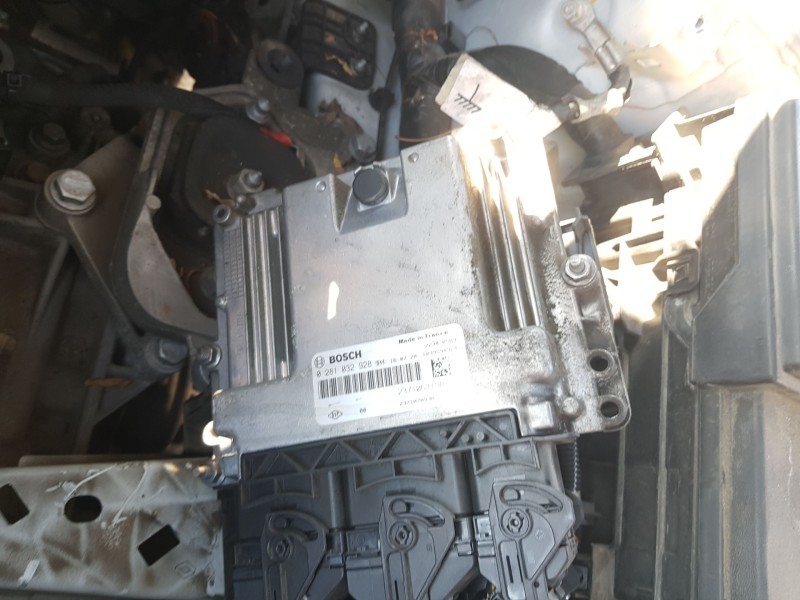 Recambio de centralita motor uce para renault talisman (lp_) 1.6 dci 130 referencia OEM IAM 237106319R BOSCH 0281032928