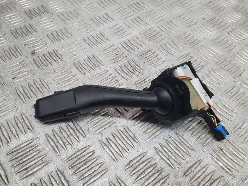 Recambio de mando limpia para volkswagen golf vi (5k1) advance referencia OEM IAM 1K0953519  